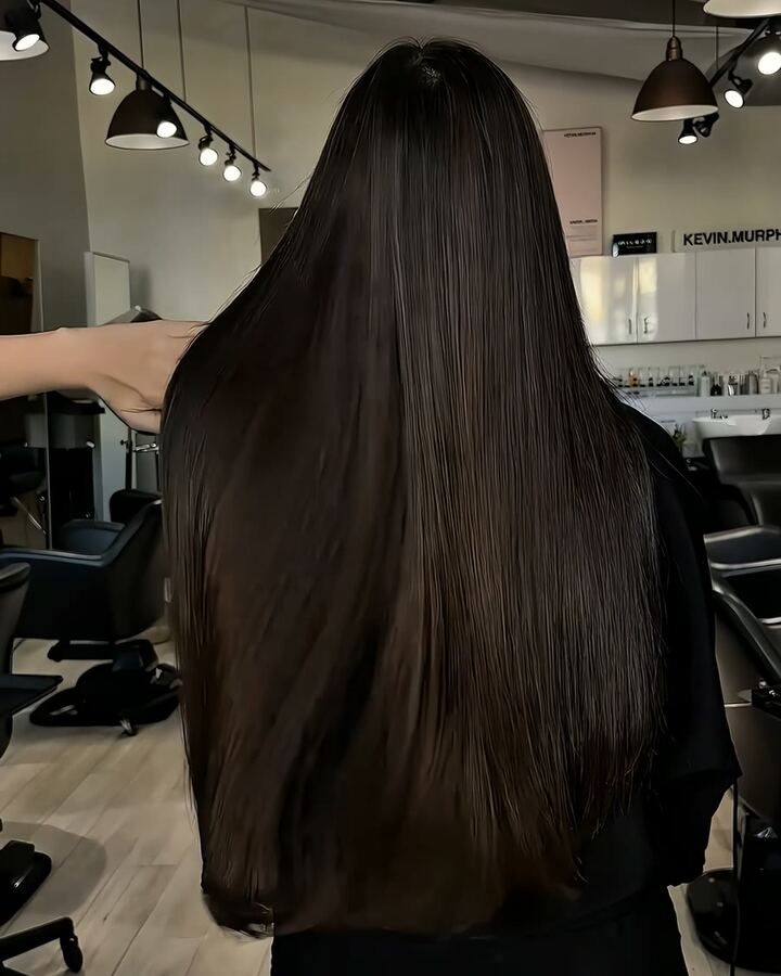 Haircuts & Styling